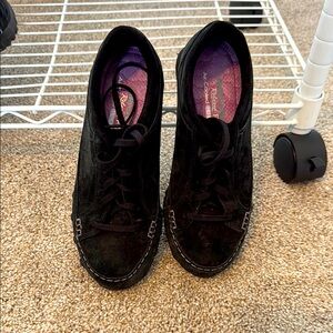 Skechers Black Flats Versatile Suede Shoes
